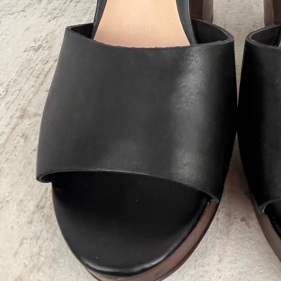 BLEECKER & BOND Sienna Leather Heels Black Size 7.5 Stacked Heel - Picture 7 of 16